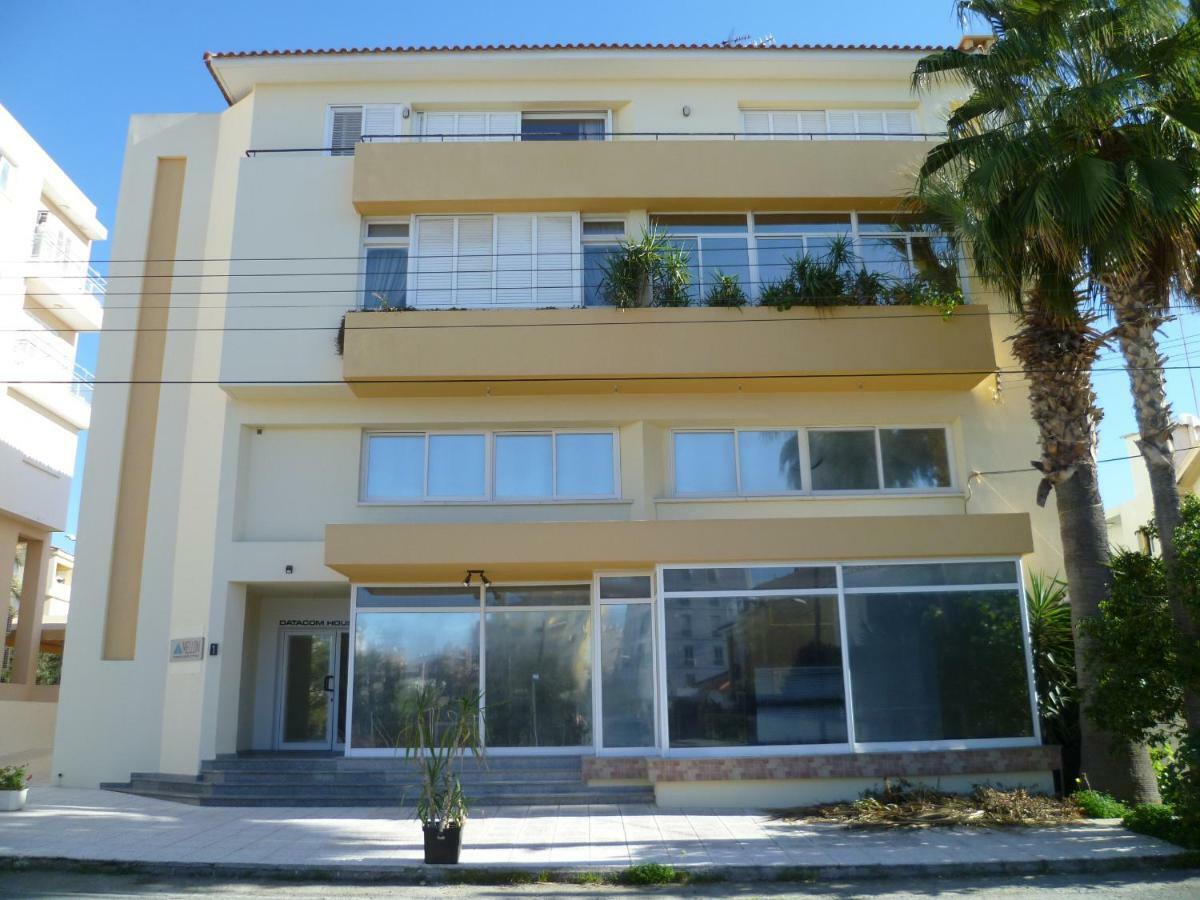 Double Room With Ensuite Bathroom At Datacom Building Nicosia Exteriör bild